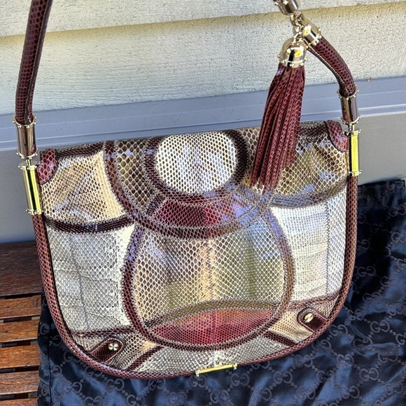 Authentic Gucci Interlock Lizard Skin - Picture 4 of 10